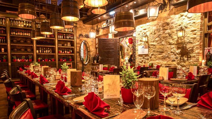 Tapas evening for companies and private groups.